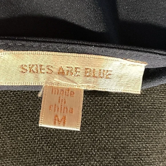 SKIES ARE BLUE WOMENS BLUE SIZE M BUTTON FRONT DRESS WITH BELT GENTLY WORN - Picture 4 of 4